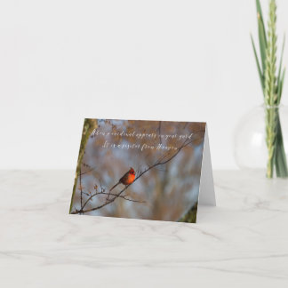 Cuando aparece un cardenal en la tarjeta de patio