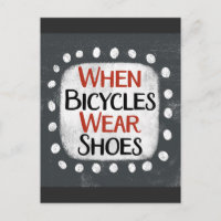 Cuando las bicicletas llevan postal zapatos