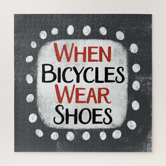 Cuando las bicicletas usan zapatos rompecabezas (Vertical)