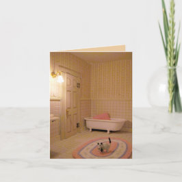 Cuarto de baño en miniatura con tarjeta de notas p