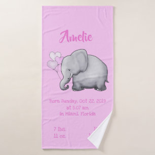 Cuarto de niños rosado lindo del elefante del