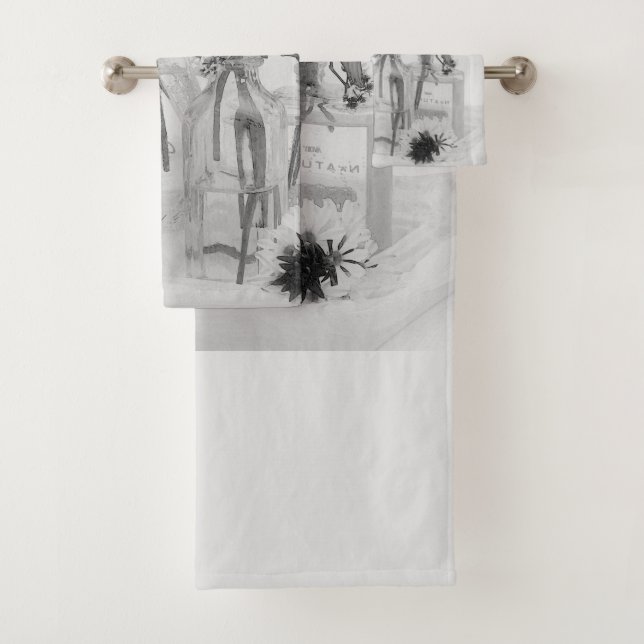 Cuatro Botellas Y Flores Blancas (In situ)