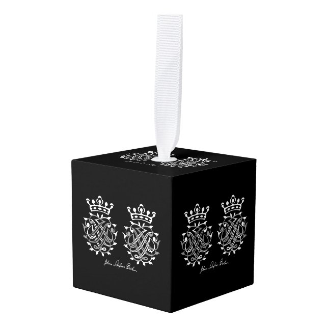 Cúbico Adorno de cubo (Anverso en perspectiva)