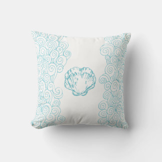 Cubierta de almejas y remolinos de agua almohada a