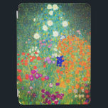 Cubierta De iPad Air Gustav Klimt Flower Garden<br><div class="desc">Portada del iPad con el jardín de flores de la pintura al óleo de Gustav Klimt (1906). Un bonito jardín de flores moradas,  rojas,  blancas,  azules y naranjas. Un gran regalo para los amantes del arte Art Nouveau y austriaco.</div>