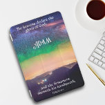 Cubierta De iPad Mini Galaxy Stars Celestial Psalm 19:1 Scripture<br><div class="desc">Eleva el estilo de tu iPad con nuestra cubierta de personalizable adornada con una fascinante escena del cielo nocturno con vistas a las majestuosas Montañas Rocosas. Sumérgete en la belleza del verso de la Biblia de Salmo 19:1, personalizado con tu nombre y verso favorito, mientras te embarcas en tus aventuras...</div>
