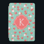 Cubierta De iPad Mini Monograma de impresión floral vintage de Moda de c<br><div class="desc">Diseño lindo y ondulado con un moderno patrón de impresión floral vintage, personalizado con el nombre del monograma personalizado y inicial en un marco de quatrefoil de moda. Pulse en Personalizar (It) para cambiar los tipos de letra y los colores del texto en monograma para crear uno propio de un...</div>