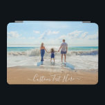 Cubierta De iPad Mini Portada personalizada para iPad de fotos y texto d<br><div class="desc">Tapas para iPad de fotos y texto personalizado - Único su propio diseño - Familia personalizada / Amigos o regalo para iPad personal - Añadir su texto y foto - Redimensionar y mover elementos con la herramienta Personalización ! Elija fuentes / tamaño / color! Buena suerte - Estar contentos :)...</div>