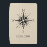 Cubierta De iPad Mini Viajes de época Exploración temática aventura<br><div class="desc">Esta cubierta audaz para iPad será la adición perfecta a sus accesorios temáticos de viaje. Este diseño presenta una brújula vintage negra con la palabra "EXPLORE" en un tipo de letra simple y negro.</div>