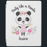 Cubierta De iPad Panda rosada linda personalizada<br><div class="desc">Un lindo panda personalizado volvió al caso del ipad escolar. ¿A qué chica no le gusta un adorable panda con flores? Esta linda cubierta de ipad es una adición perfecta a la diversión de sus chicas de vuelta a los suministros escolares. La parte de atrás del planificador tenía un patrón...</div>