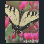 Cubierta De iPad Swallowtail del este<br><div class="desc">Swallowtail del este en las flores del corazón sangrante. La foto sometió por pájaros y florece lector. Los pájaros y las floraciones son el pájaro #1 y la revista del jardín en Norteamérica. Nos enorgullecemos en la celebración de la "belleza en su propio patio trasero" cubierta una amplia gama de...</div>