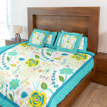 Cubierta del edredón floral dibujada a mano