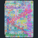 Cubierta inteligente para iPad de cualquier conjun<br><div class="desc">¡Esta cubierta del iPad no deja duda de a quién pertenece! La portada presenta un diseño ondulado colorido con el nombre de su elección que aparece en numerosas fuentes y colores diferentes. Los nombres se muestran sobre un fondo azul con flores de colores. La cubierta incluye una selección de versiones...</div>