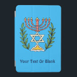 Cubierta Para iPad Mini Magen persa David Menorah<br><div class="desc">Esta imagen fue adaptada de una antigua teja judía persa y cuenta con una menorah con un Magen David (Estrella de David) enmarcado por ramas de olivo. Se han conservado las imperfecciones de la imagen original pintada a mano. Añade tu propio texto.</div>