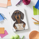 Cubierta Para iPad Pro Amor y Dachshund<br><div class="desc">Amor y Dachshund por FabFunky. Presenta un lindo dachshund sosteniendo un cartel de "Todo lo que necesitas es amor y un Dachshun". | 191436D</div>