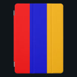 Cubierta Para iPad Pro Apple 10.5" iPad Pro con bandera de Armenia<br><div class="desc">Proteja su equipo con estilo con nuestro exclusivo funda iPad 10.5 Pro con la bandera de Armenia! Diseñado con meticulosa atención a los detalles, este estuche para iPad es más que solamente un accesorio protector; es una celebración de la rica herencia cultural de Armenia. El impactante diseño muestra de manera...</div>