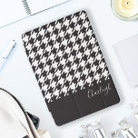 Cubierta Para iPad Pro Cartuela blanca y negra clásica moderna<br><div class="desc">Este diseño presenta un patrón clásico de patas traseras en blanco y negro. Combinada con tu propio texto personalizado,  esta composición crea una moda moderna y una cubierta única para iPad.</div>
