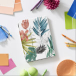 Cubierta Para iPad Pro Composición tropical<br><div class="desc">Composición tropical I de Jennifer Goldberger. Este diseño de arte tropical presenta hermosas hojas con toques florales. | 163736FN</div>