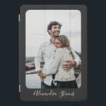 Cubierta Para iPad Pro Fotografía personalizada de caligrafía negra con e<br><div class="desc">Cubierta personalizada Photo iPad Pro de caligrafía negra elegante</div>