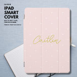 Cubierta Para iPad Pro Guión moderno de puntos de polka rosa y dorado Rub<br><div class="desc">Proteja su iPad con estilo con esta moderna y moderna cubierta protectora para iPad. Cuenta con un pequeño punto de polka blanco sobre un fondo rosa pálido y rosa dorado y un moderno tipo de letra de escritura dorado con tu nombre. Actualice la plantilla fácil de usar con su elección...</div>
