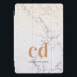Cubierta Para iPad Pro Iniciales de monograma de oro blanco de mármol mod<br><div class="desc">Un elegante fondo de piedra de mármol blanco y gris con un confeti dorado. Texto dorado y negro. Personalice y agregue sus iniciales de monograma y un nombre. Tanto para él como para ella. Minimalista y moderno.</div>