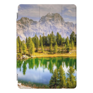 Cubierta Para iPad Pro Montañas Dolomitas y el impresionante paisaje del