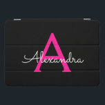 Cubierta Para iPad Pro Nombre del Monograma de Giro del Guión Negro Calie<br><div class="desc">Funda de portátil Black and Hot Pink Simple Script Monogram Name. Esto hace que el dulce perfecto cumpleaños 16,  boda,  ducha de novia,  aniversario,  ducha de bebé o fiesta de soltera sea regalo para alguien que ama el lujo glam y los estilos de moda.</div>