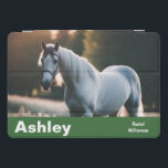 Cubierta Para iPad Pro Personalizado Su Mascota Foto Nombre Personalizado<br><div class="desc">Esta elegante cubierta para iPad Air se puede personalizar con tu foto de tu animal o mascota favorito Haga clic en. 'Personaliza' para añadir tu propia foto de portada, el nombre de tu caballo y tu propio nombre (o nombre del destinatario). La elegante y sencilla cubierta es un regalo ideal...</div>