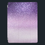 Cubierta Para iPad Pro Purpurina triple violeta Lilac Pastel púrpura Ombr<br><div class="desc">Este diseño de moda es perfecto para la niña. Representa un degradado negro gris purpurina brillante de tres formas falsas impresas en violeta violeta, lila violeta y púrpura pastel. Es bonito, moderno, moderno y único. ***NOTA DE DISEÑO IMPORTANTE: Para cualquier solicitud de diseño personalizada, como solicitudes de producto coincidentes, cambios...</div>