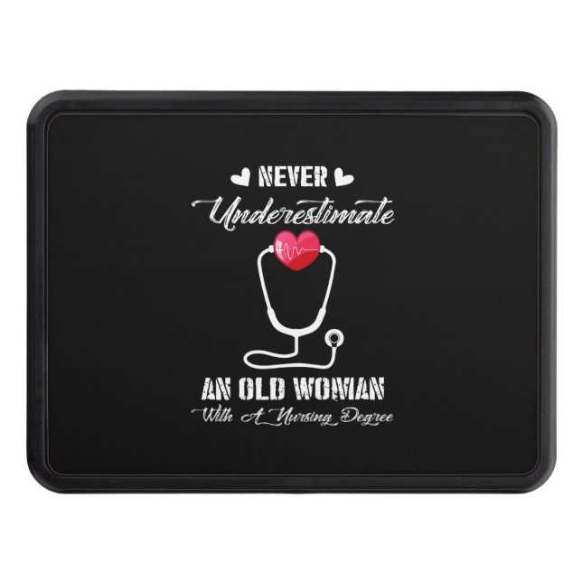 Cubierta Para Remolque Regalo de enfermera| Nunca subestimar la Enfermerí (Anverso)