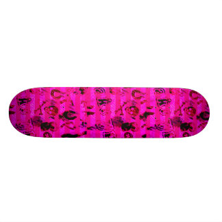 Cubiertas del monopatín de la pintada de las rosas