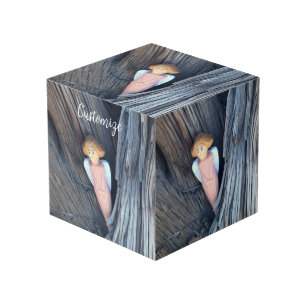 Cubo Ángel tallado en árbol Thunder Cove
