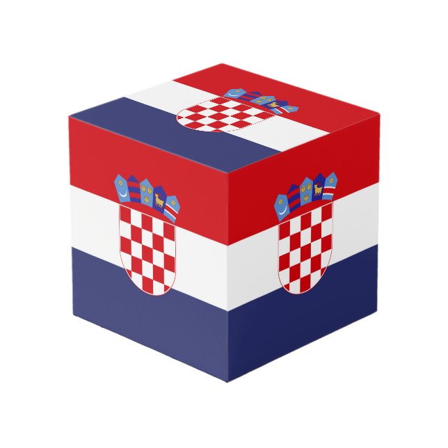 Cubo Bandera de Croacia (Angulo Anverso)