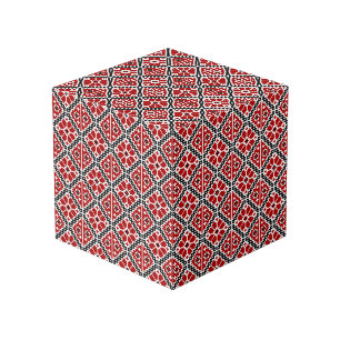 Cubo Bordado étnico eslavo, tradicional balcánico