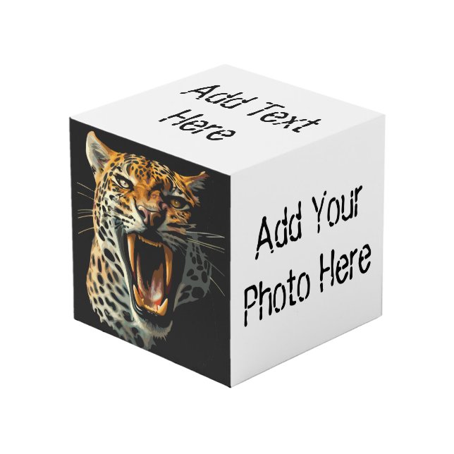 Cubo Cabeza de ataque ruidosa de leopardo (Angulo Anverso)