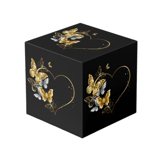 Cubo Corazón con mariposas doradas (Angulo Anverso)