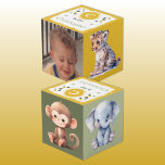 Cubo Cute baby leopardo nombre de foto para nodriza ama<br><div class="desc">Personalice este bloque de madera / cubo de fotos,  para la habitación de su bebé / vivero,  con un nombre,  inicial y su propia foto. Diseñado con animales para bebés / elefante,  mono y un leopardo. Colores: amarillo y verde con corazones de amor.</div>