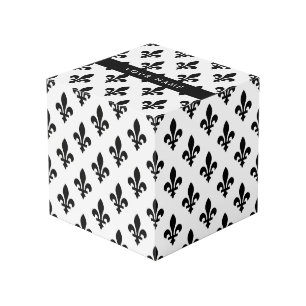 Cubo Fleur de Lis, Negro sobre Blanco, Negro, Tu Nombre