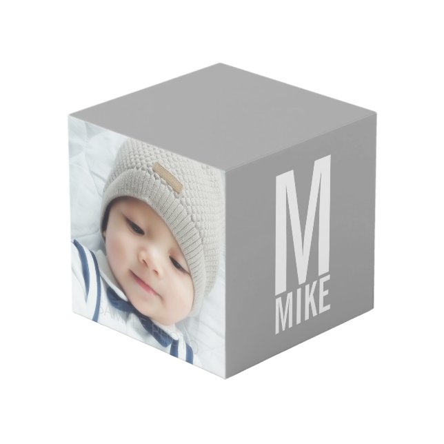 Cubo Foto personalizado con Monograma y Nombre (Angulo Anverso)