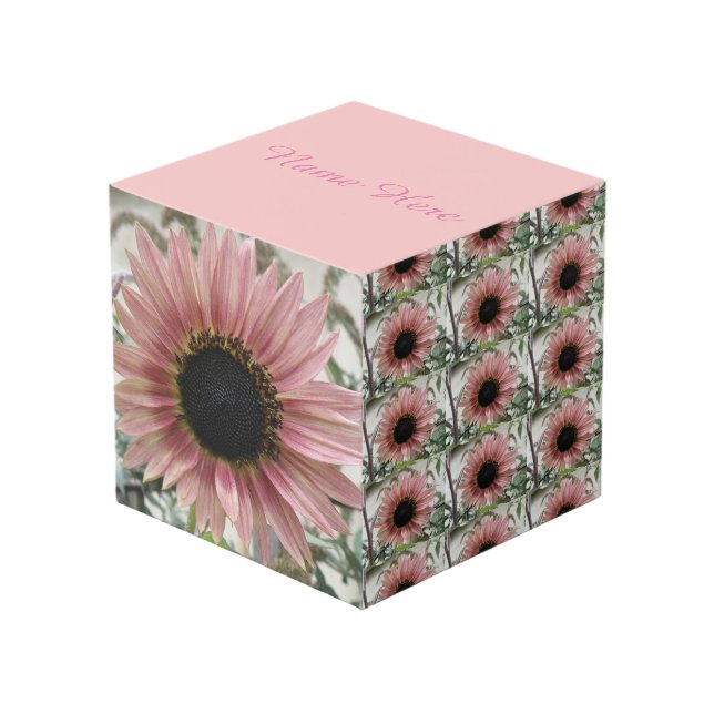 Cubo Girasol Rosa Pálido Personalizado (Angulo Anverso)
