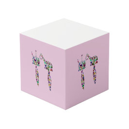Cubo Letra hebrea 'CHET'