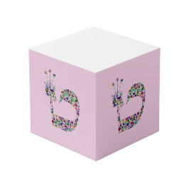 Cubo Letra hebrea 'TET'