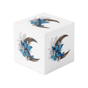 Cubo Mariposas azules sobre la media luna de madera