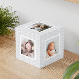Cubo Moda Gray Trellis Pattern Photo
