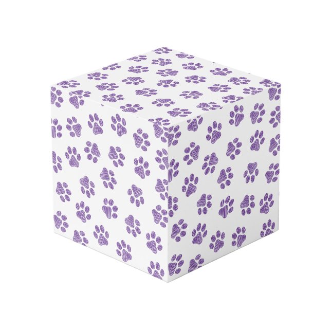Cubo Pasta de perro, garras de perro, garras moradas (Angulo Anverso)