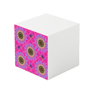 Cubo Patrón de girasol y mariposa de terciopelo púrpura