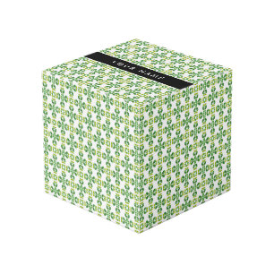 Cubo Patrón de Hoja, Hojas Verdes, Tu Nombre