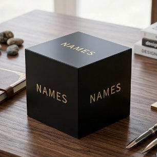 Cubo Personalizados con 5 apellidos o apodos en ellos