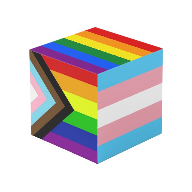 Cubo Pride Paperweight (Angulo Anverso)