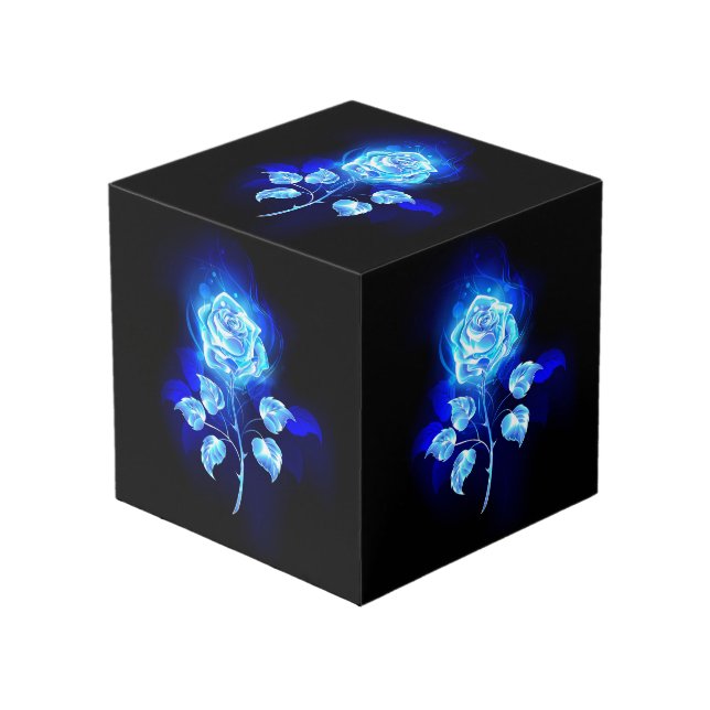 Cubo Rosa azul en llamas (Angulo Anverso)